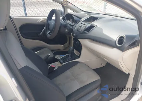 2011 Ford Fiesta S из США, поврежденный, VIN 3FADP4AJ6BM216209